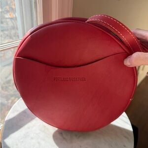 Portland Leather UNICORN Beautiful Red/Pink Tulip Large Circle Crossbody Bag